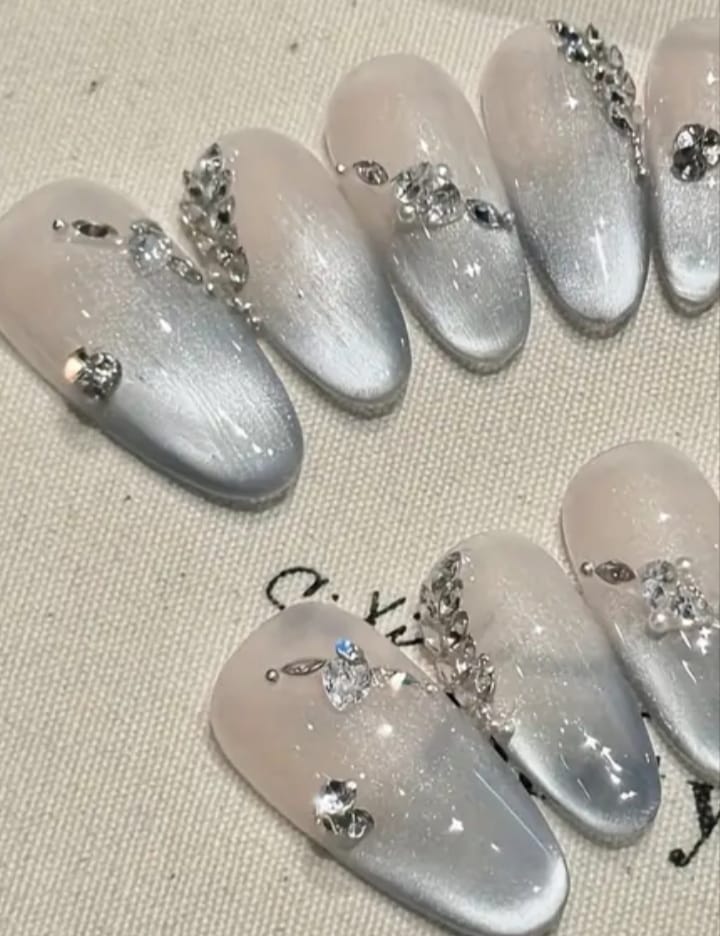 Gel press on nails