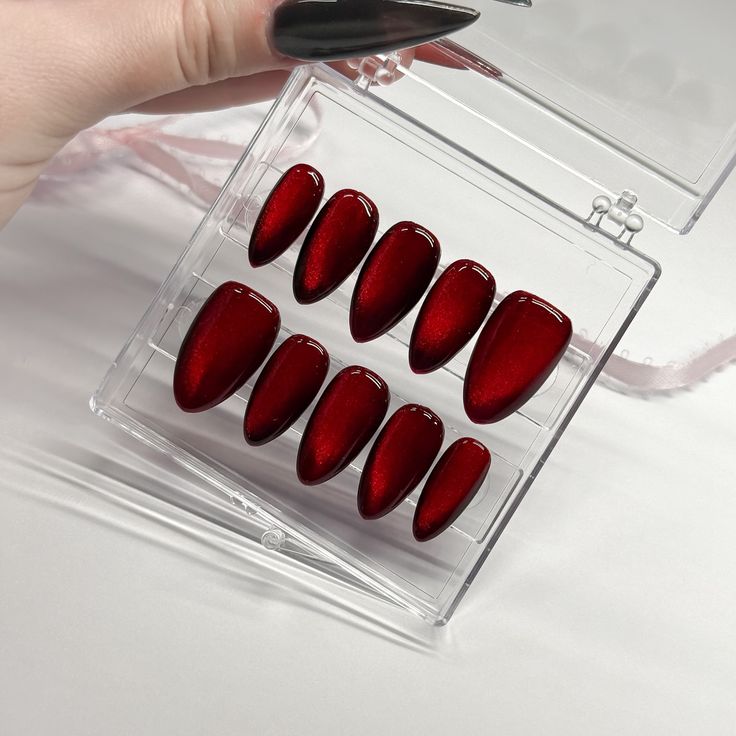 Gel press on nails